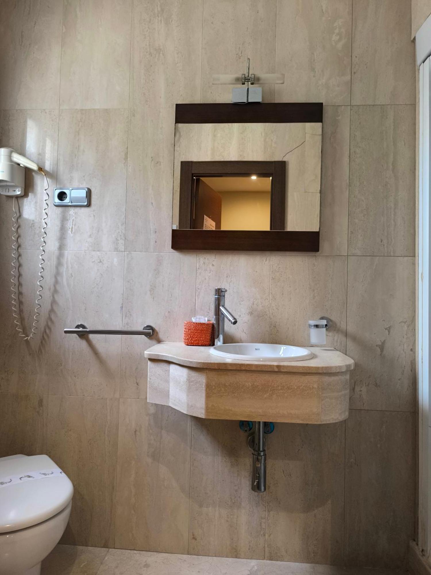 Hotel Santa Barbara アンドラ エクステリア 写真